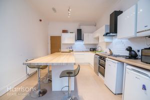 Photo 11- click for photo gallery